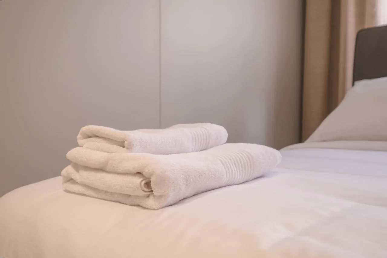 Two Steps Apartments تيرانا ألبانيا