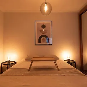 Huoneisto Helsingin Sydammessa Apartment Helsinki